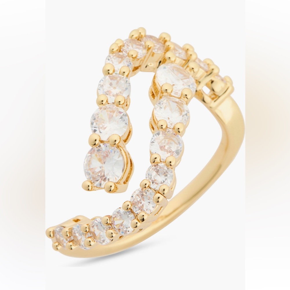 NWT Size 6 Nordstrom Rack “Curved CZ Ring”